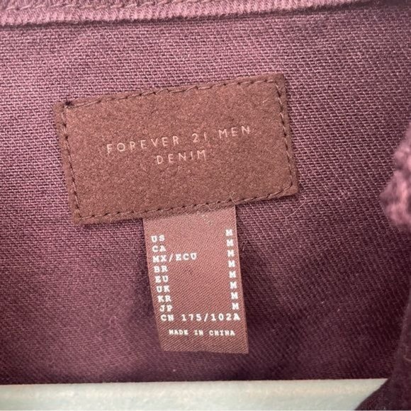 Guns and roses black denim jean jacket men’s size m upcycled distressed coat - Picture 16 of 16